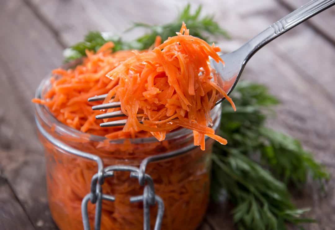 Homemade Fermented Ginger Carrots — Homesteading Family