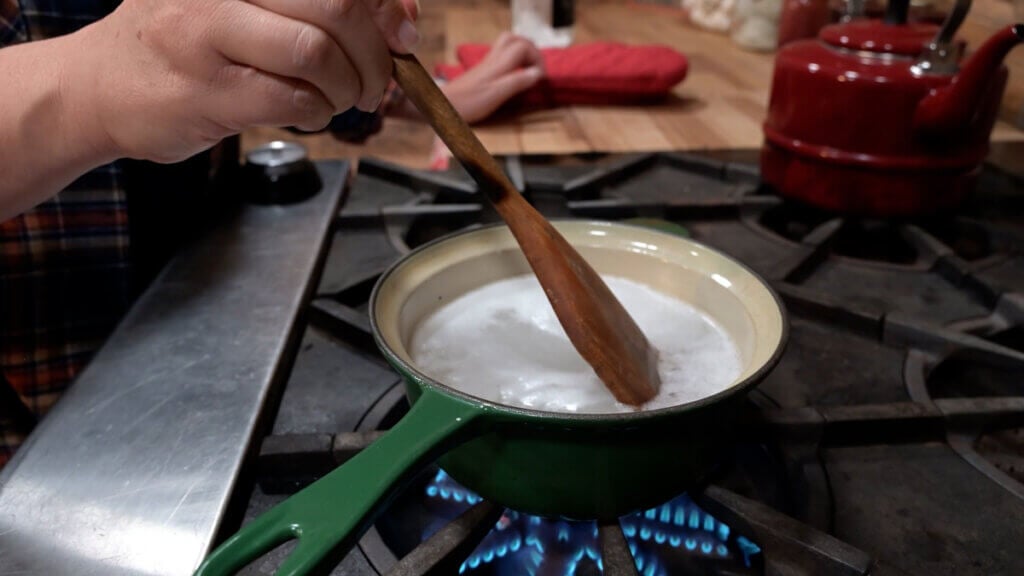 Can I fry chicken wings in this? I'm expanding my cast iron collection! I'm  not sure if this counts since it's enameled . : r/castiron