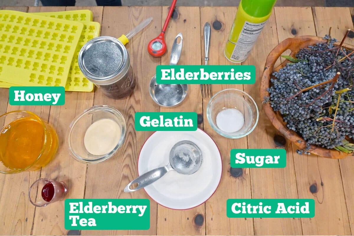 Elderberry gummies ingredients: elderberries, gelatin, sugar, citric acid, and honey.