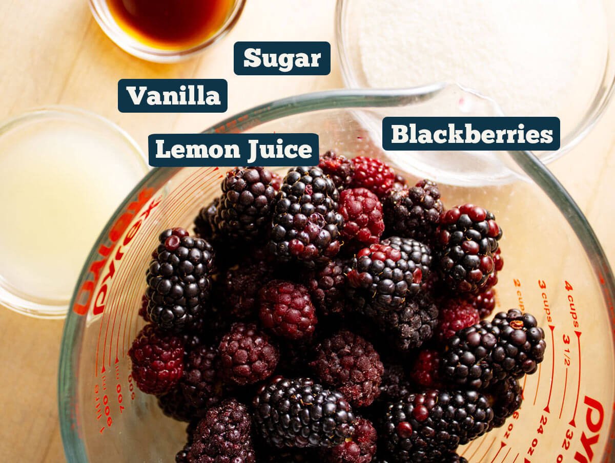 Blackberry fool ingredietns: blackberries, lemon juice, vanilla, and sugar.