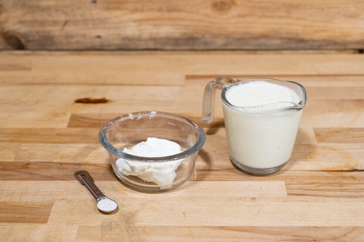 Ingredients for making ice cream.